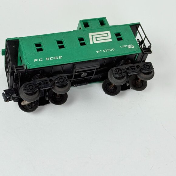 Vintage Lionel Penn Central O Gauge Caboose PC9062 Green Train Car - Picture 5 of 6